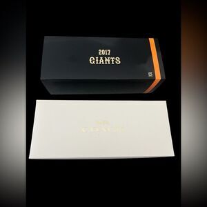 COACH Box with Giants 2017 sleeve